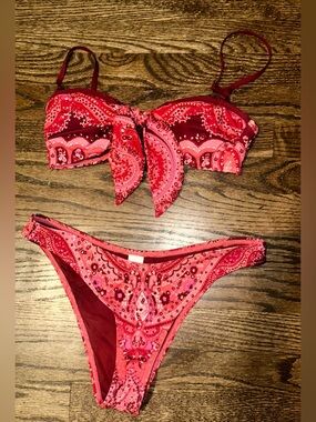 Women’s Zimmermann Pink & Red Paisley Bikini-Size 0 (top) Size 1 (bottom) BNWOT